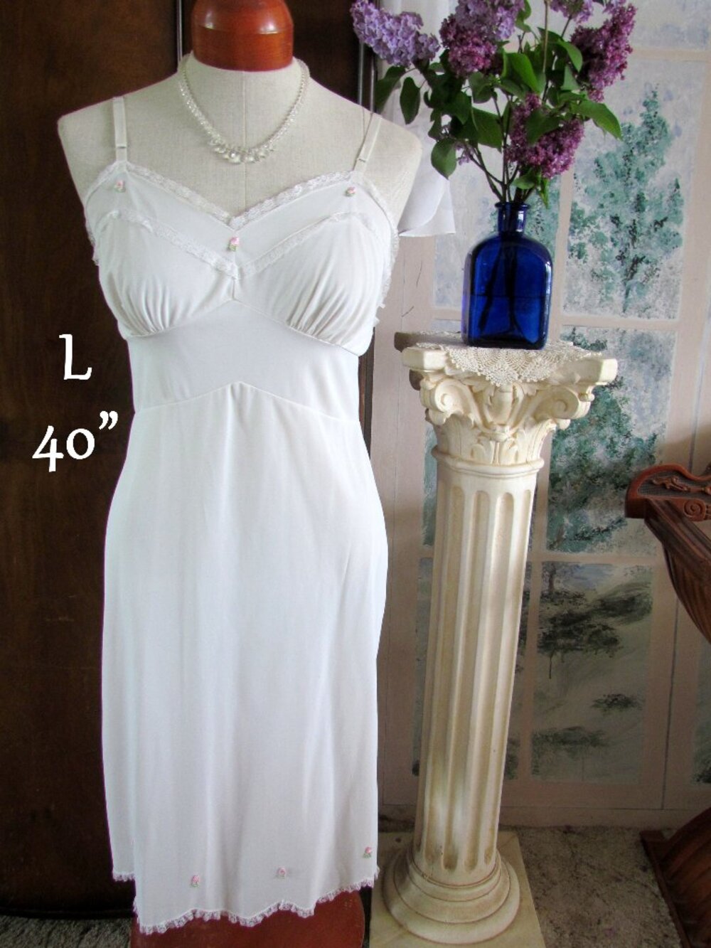FULL SLIP, L, 40" VINTAGE HENSON KICKERNICK, WHITE w TINY ROSEBUDS & LACE, SWEET - Picture 2 of 5